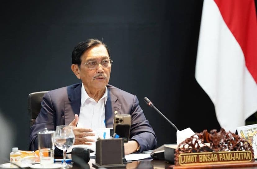 Luhut Commends Treasury’s Rp200 Trillion Deposit into State Banks
