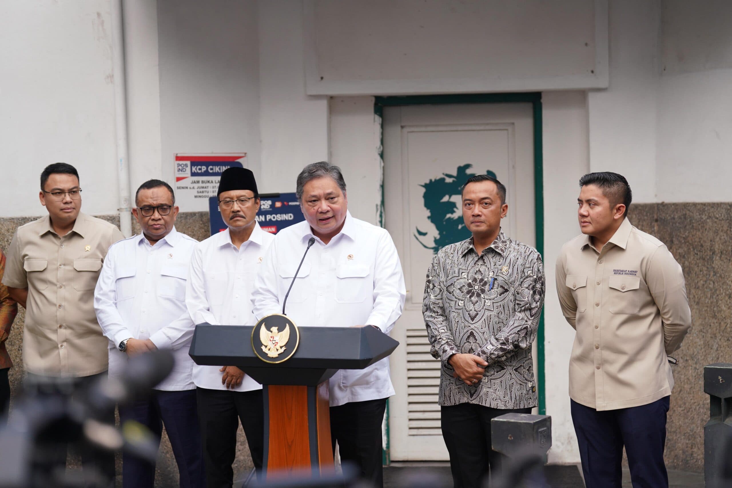 Pemerintah Luncurkan BLT Kesejahteraan dan Program Magang